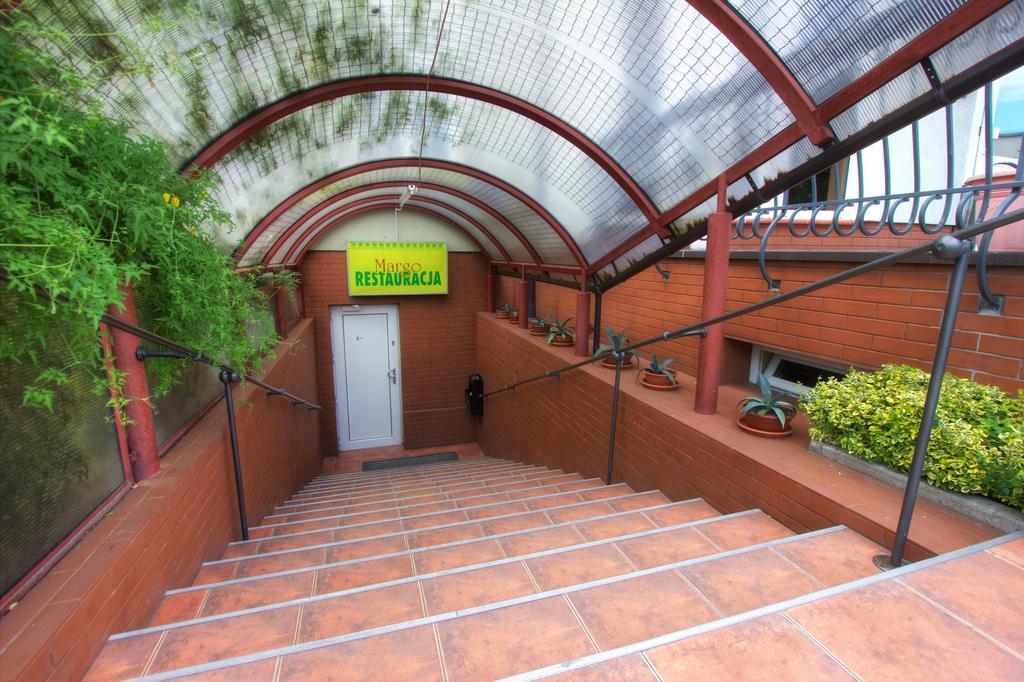 Hotel Margo Cedynia Exterior photo